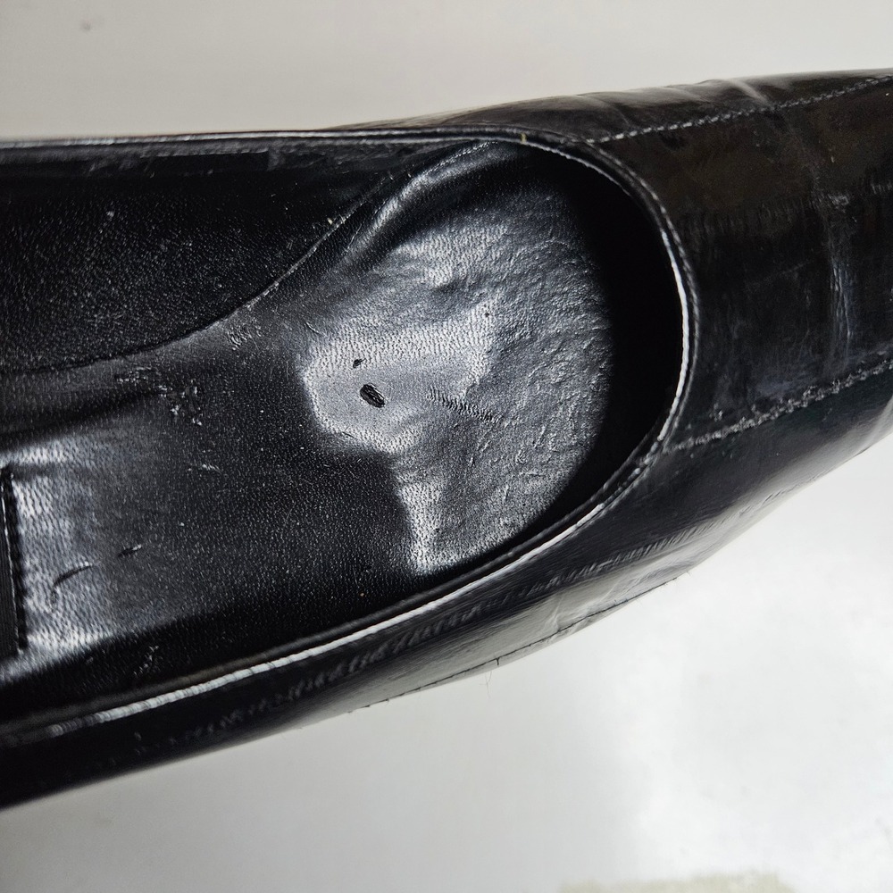 Vaneli Black Leather Pointed Toe Kitten Heel Pumps Womens Size 6M Vero Cuoio - Picture 15 of 16